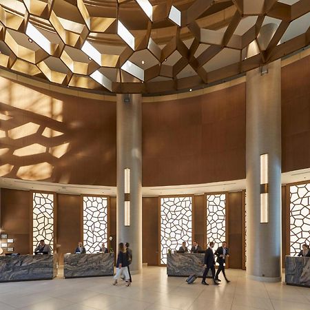 Mandarin Oriental, Santiago Hotel Luaran gambar The lobby of the Ritz-Carlton, DIFC