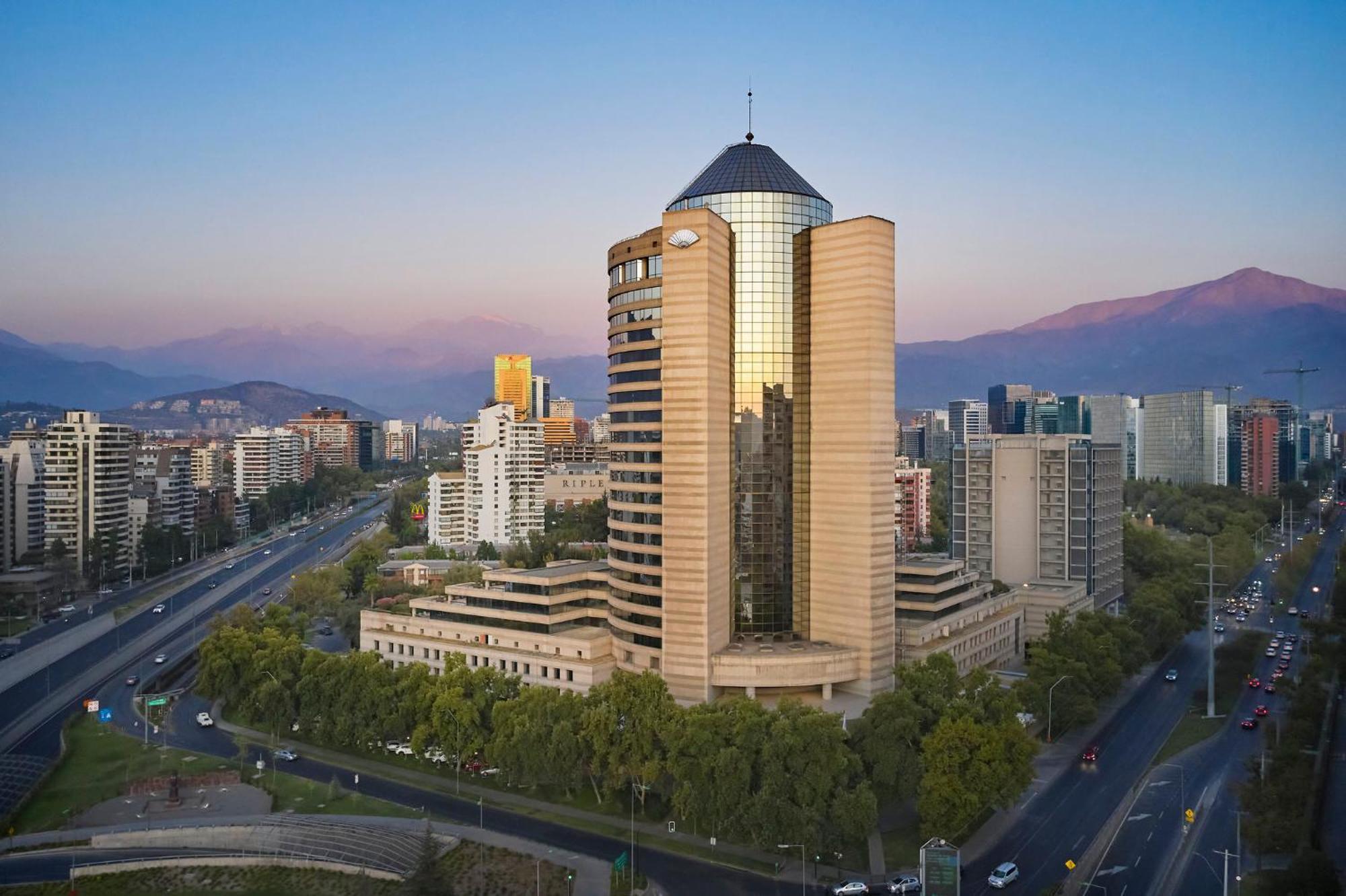 Mandarin Oriental, Santiago Hotel Luaran gambar The hotel in 2012