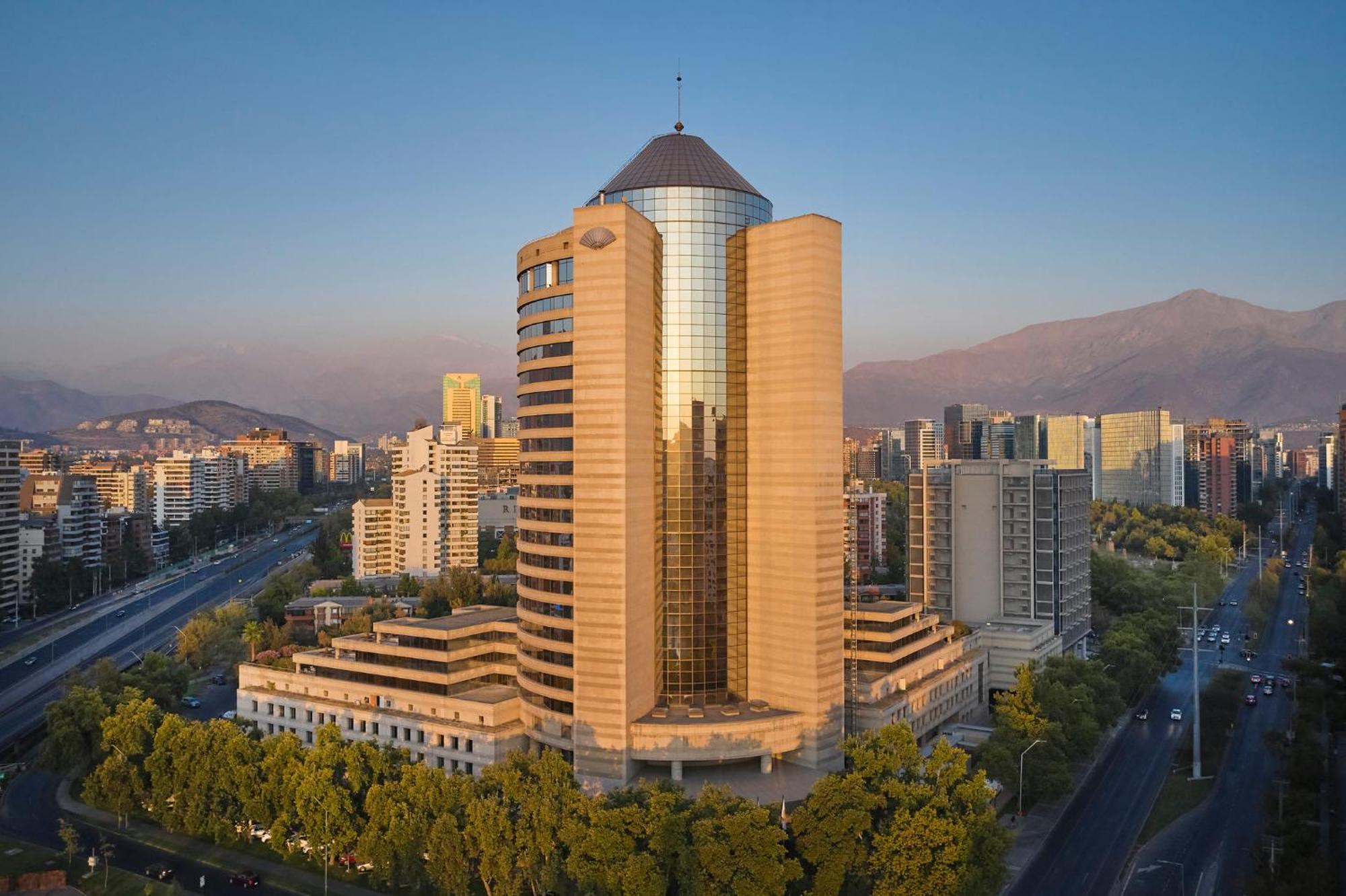 Mandarin Oriental, Santiago Hotel Luaran gambar The hotel in 2018